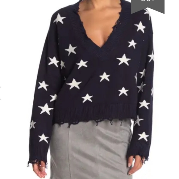 Wild Honey Distressed Star Vneck Blue 